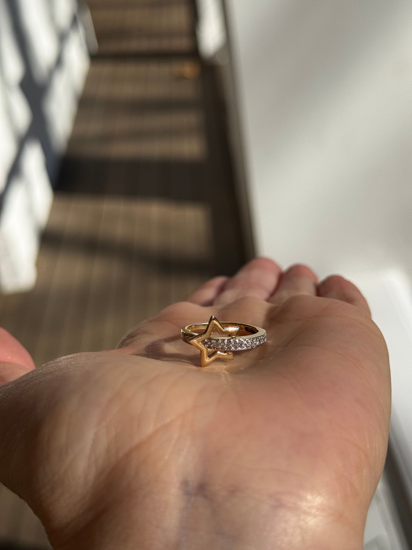 Diamond Star Motion Ring